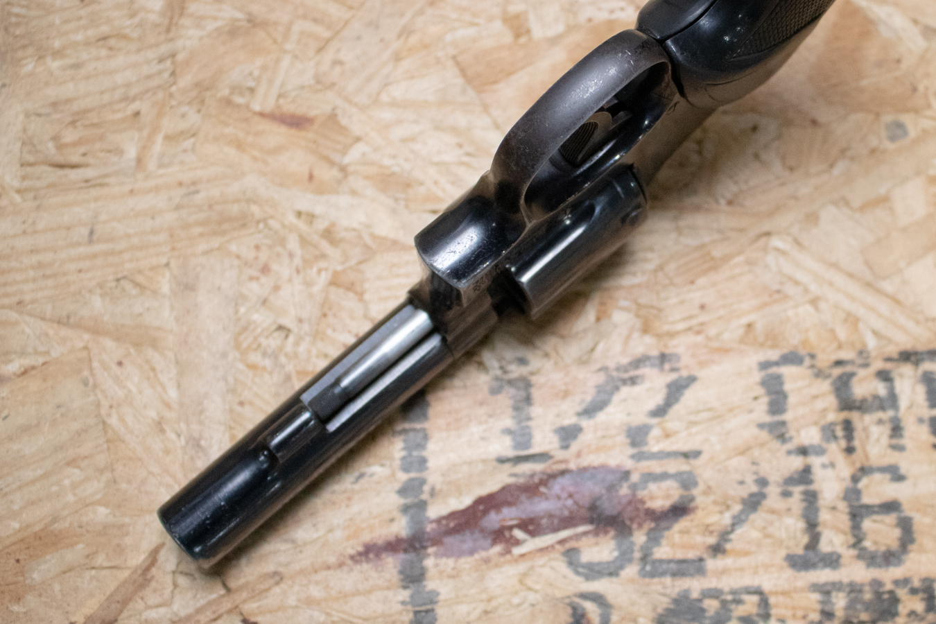 SMITH AND WESSON Model 10-6 38 Special Police Trade-In Revolvers with Heavy Barrel and Rubber Grips